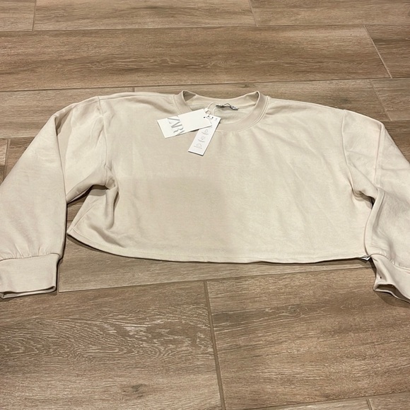 Zara Tops - Zara Cropped Sweatshirt LARGE